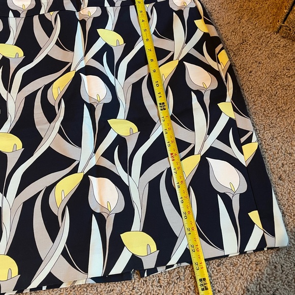 Ann Taylor Factory funky floral navy skirt Size 14 - Picture 5 of 5